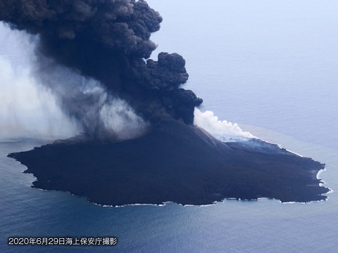 西之島